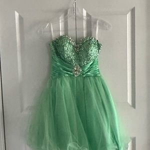 Prom/ pageant dress size 2